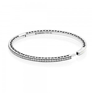 Pandora Bracelet-Pearlescent Radiant Hearts Of Love Bangle Jewelry